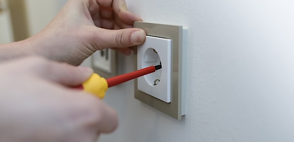 Elektro­installation bei Elektro Brehm GmbH in Alzenau-Hörstein